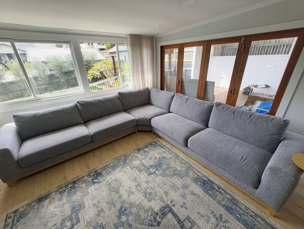 Cleaning Company Benowa Waters providing professional Cleaning Services Benowa Waters for carpet, upholstery, house, and commercial cleaning on the Gold Coast.